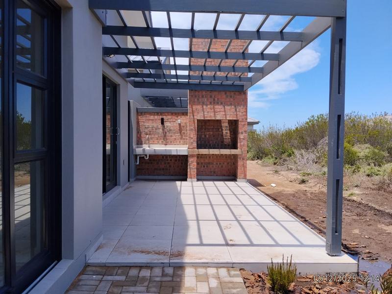 To Let 3 Bedroom Property for Rent in Paradise Coast Western Cape